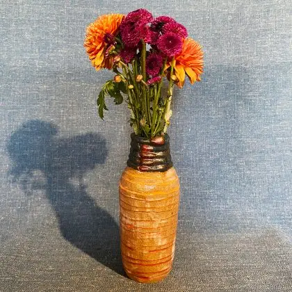 Hand Vase – Hold Tight